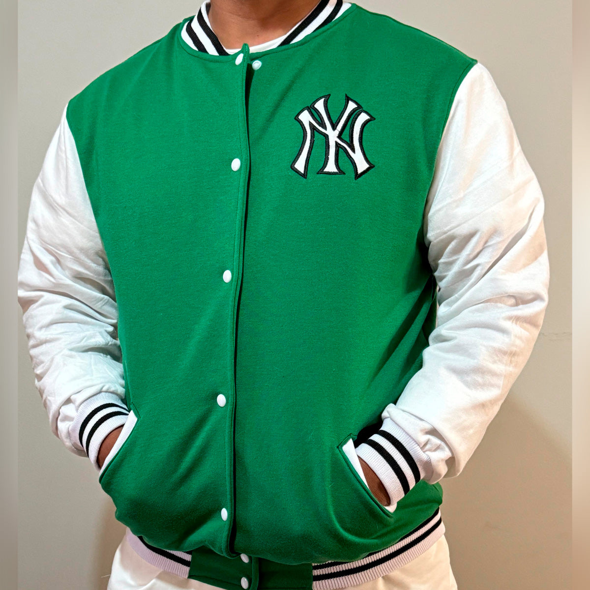 Beisbolera Verde lima/Blanco